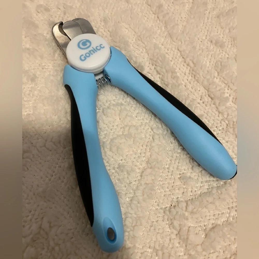 Dog clippers